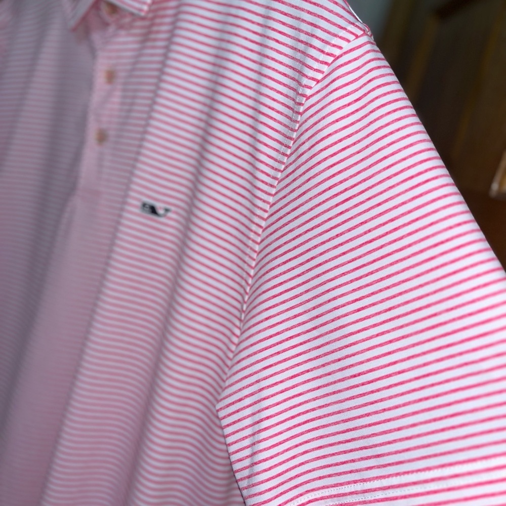Vineyard Vines Polo (Men’s Large) - Picture 3 of 12